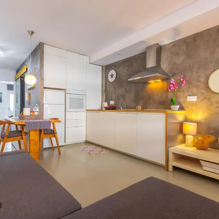 Casa Design In The Center By Irent Fuerteventura *