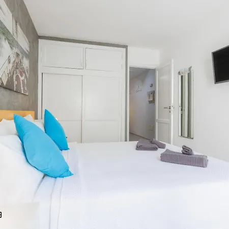 Casa Design In The Center By Irent Fuerteventura * Коральео